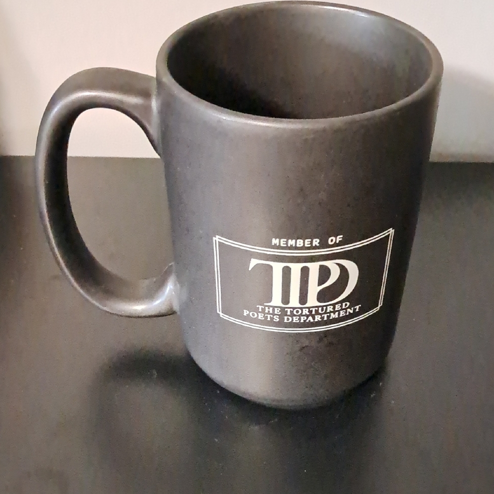 Taylor Swift Black Mug